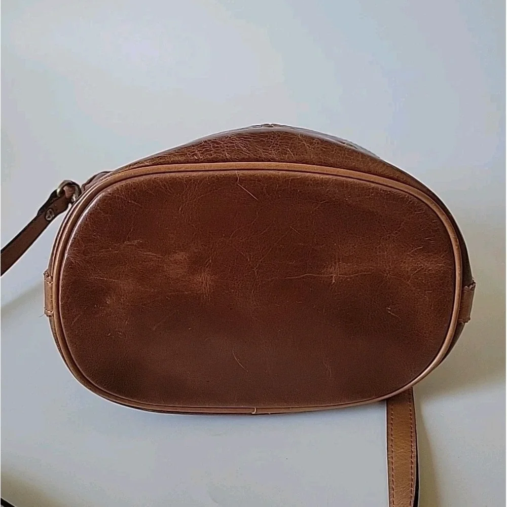 Patricia Nash features brown